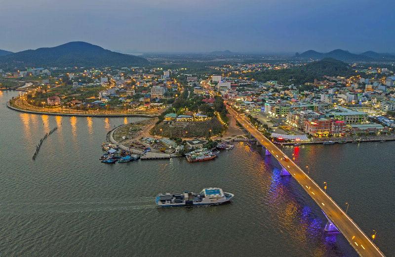 Gợi ý những điểm tham quan không thể bỏ lỡ quanh Núi Đá Dựng ở Hà Tiên